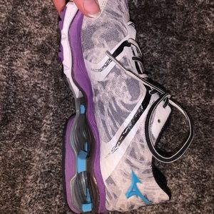 Mizuno Volleyball Shoes